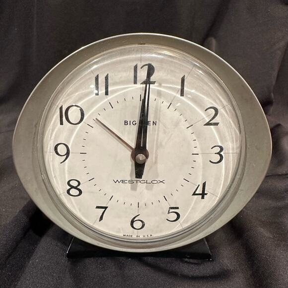 Vintage Westclox Big Ben Alarm Clock MCM Winding - Picture 2 of 10